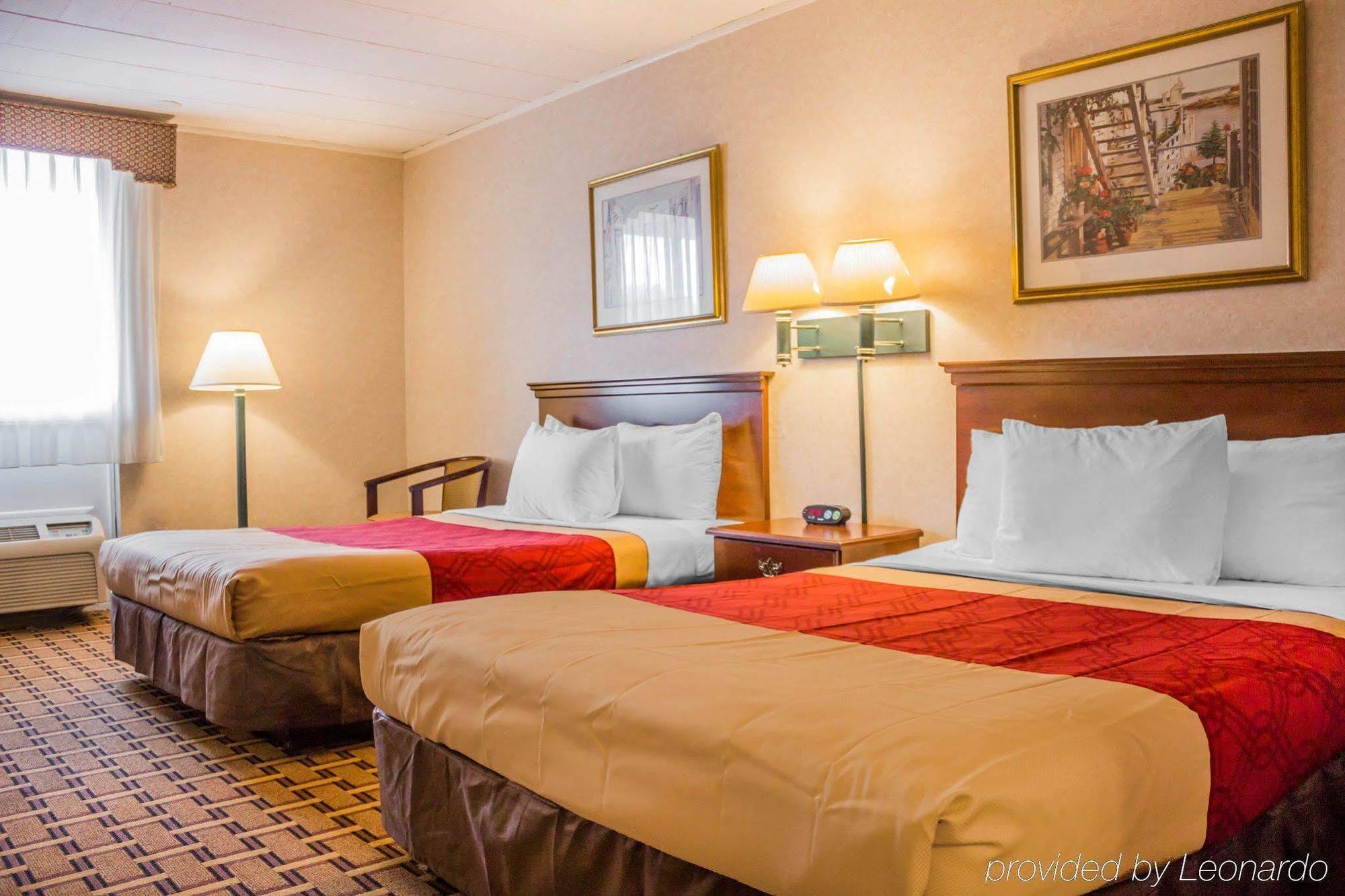 Rodeway Inn Mystic Eksteriør bilde