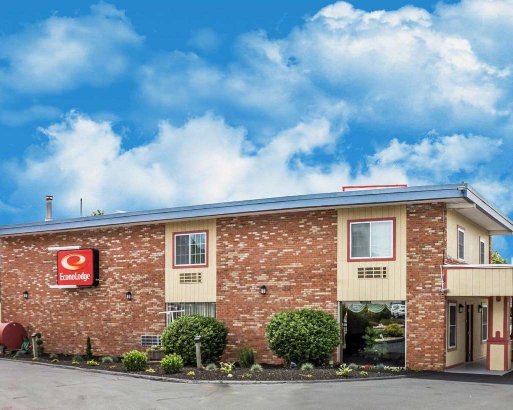 Rodeway Inn Mystic Eksteriør bilde