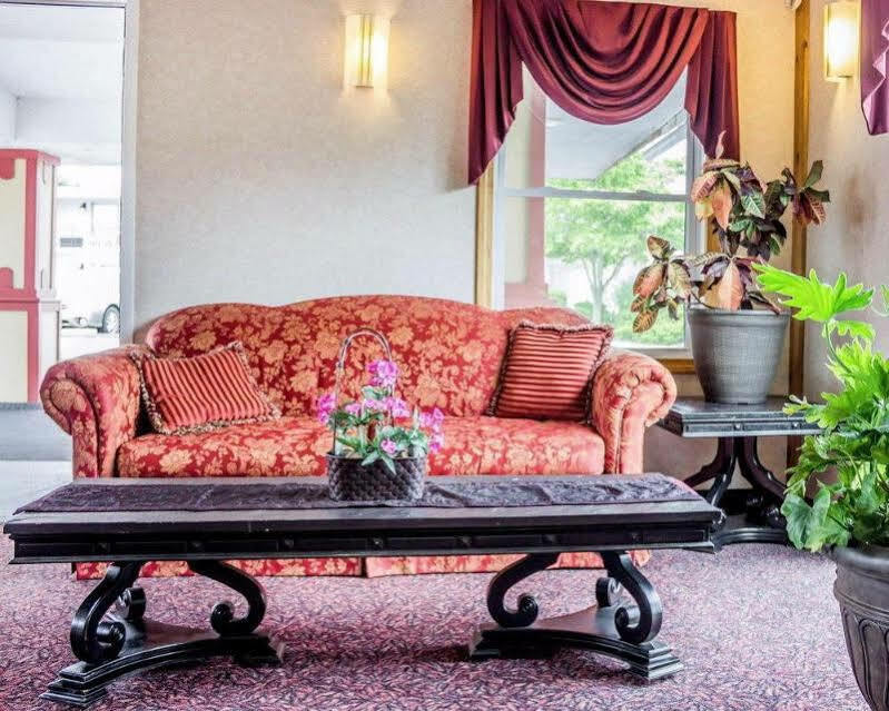 Rodeway Inn Mystic Eksteriør bilde